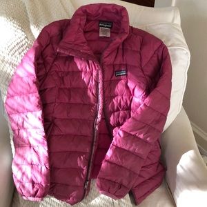 Patagonia lightweight puff jacket